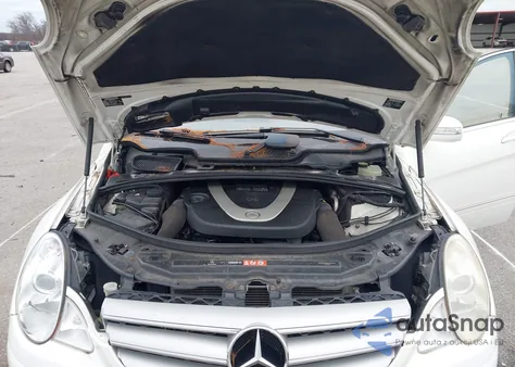 2007 Mercedes-Benz R 350 4Matic из США, поврежденный, VIN 4JGCB65E47A045697